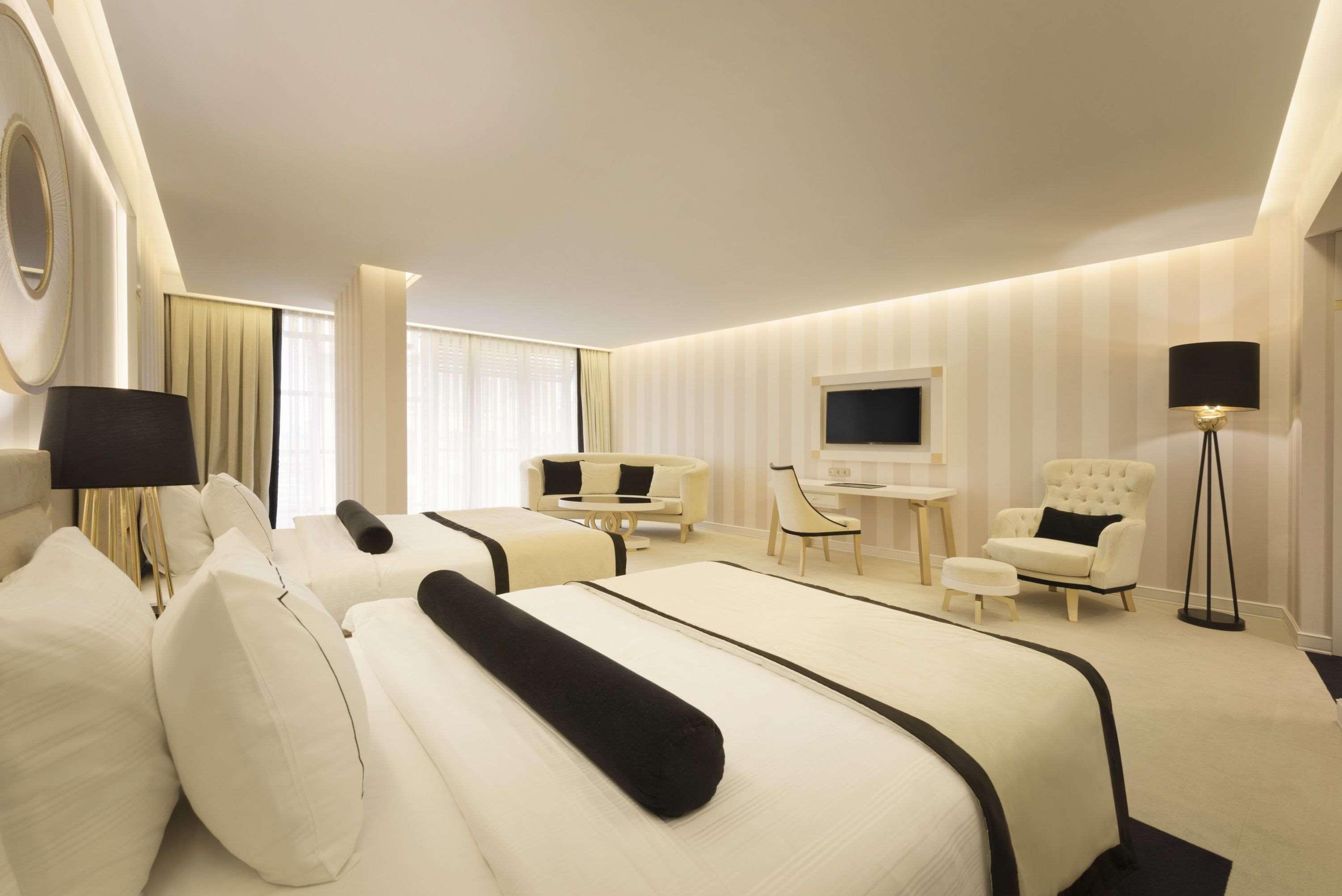Ramada Hotel & Suites Sisli Istanbul Exterior foto